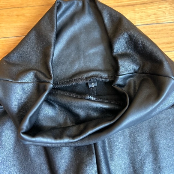 NO LONGER AVAILABLE- can’t delete listing - Picture 4 of 9